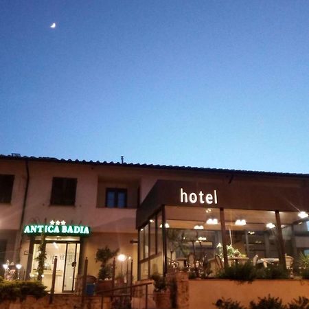 Hotel Antica Badia Volterra Esterno foto